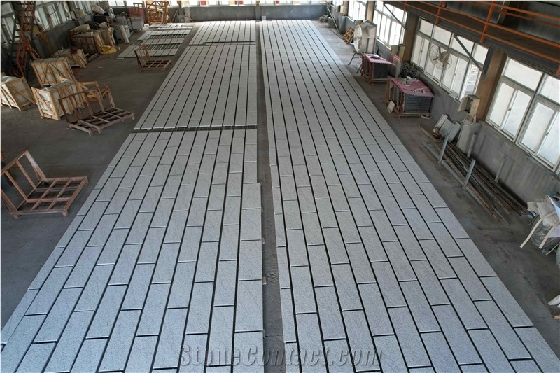 600*300Mm Swan White Granite Wall Tiles