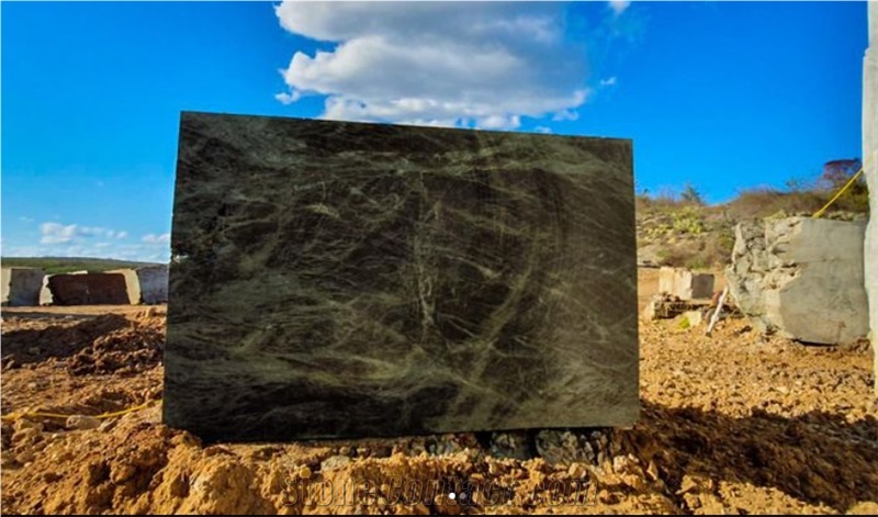 Madeirus Quartzite Blocks