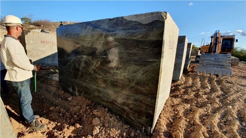 Madeirus Quartzite Blocks