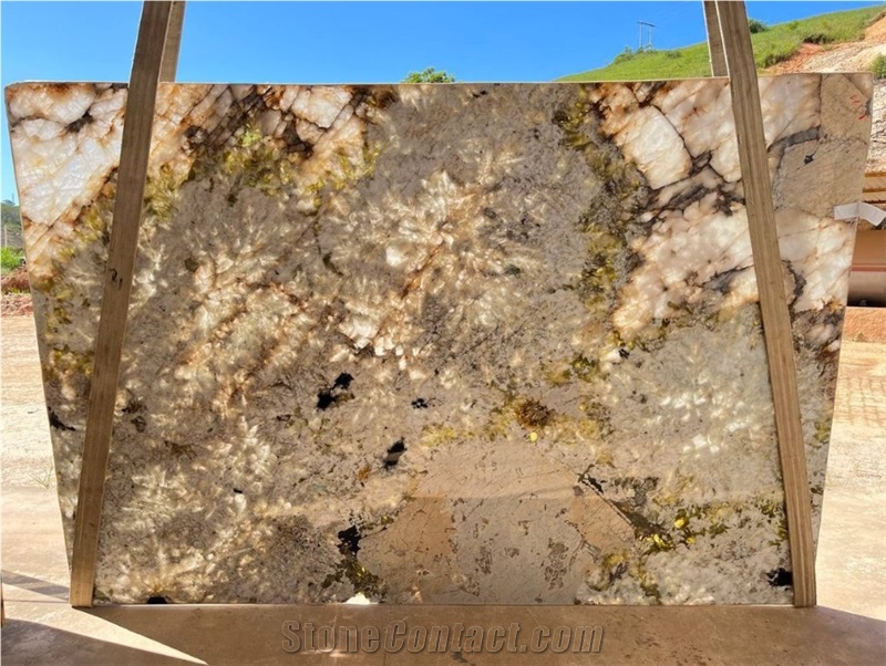 Alpinus Granite - Alpinus Super Crystal Granite Quarry
