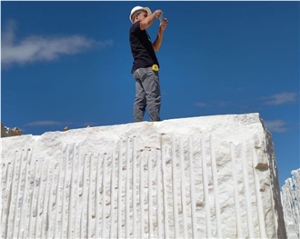 Azul Acquamarina Marble Quarry
