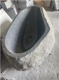 SPA  Tub Custom Design Hainan Grey Basalt River Stone Bathtubs For Resorts