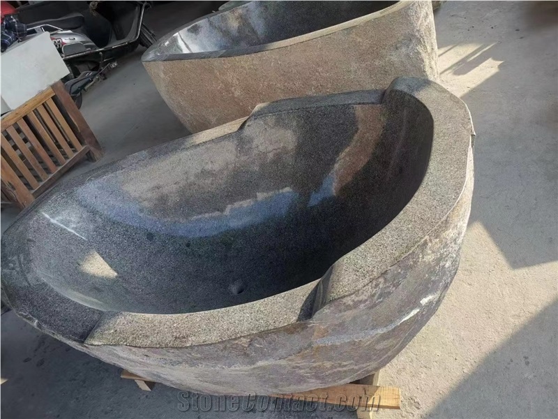 SPA  Tub Custom Design Hainan Grey Basalt River Stone Bathtubs For Resorts