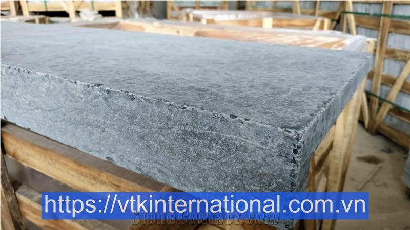 Bluestone Pool Coping