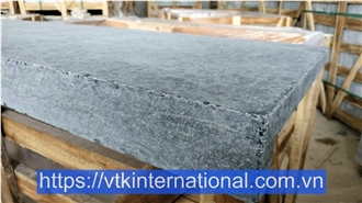 Bluestone Pool Coping