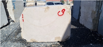Cream Neyriz Marble Blocks
