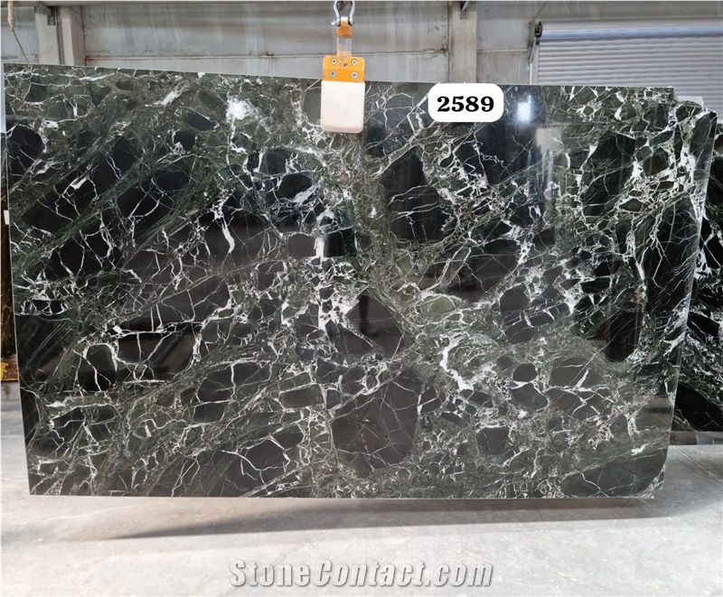 VERDE LEVANTO MARBLE POLISHED 2 CM SLABS