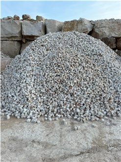 Portuguese Beige Limestone Cobblestone, Cube Stone Pavers