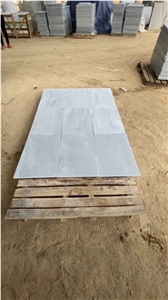 SILVER GREY MARBLE SANDED TILES