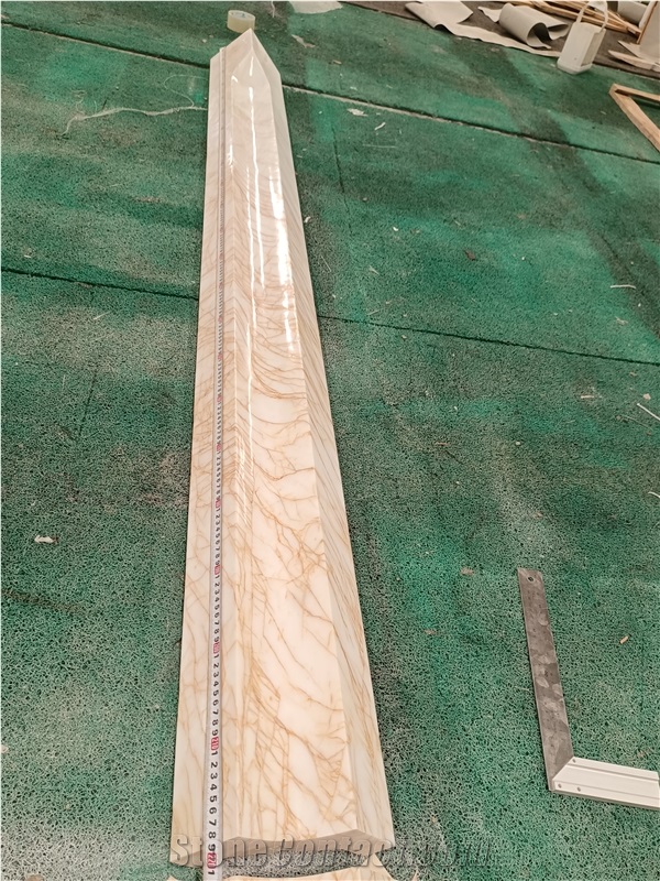 Spider Gold Marble Door Frame With Elegant Gold Veining