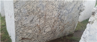 Everest White Granite Quarry