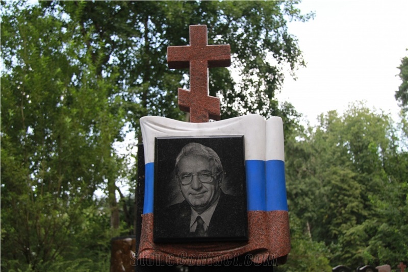 Absolute Black Granite Memorial Complex With Flag