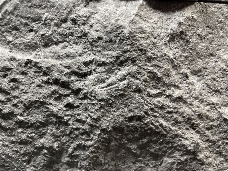 Imperial Grey Dark Limestone Split And Brushed Tiles
