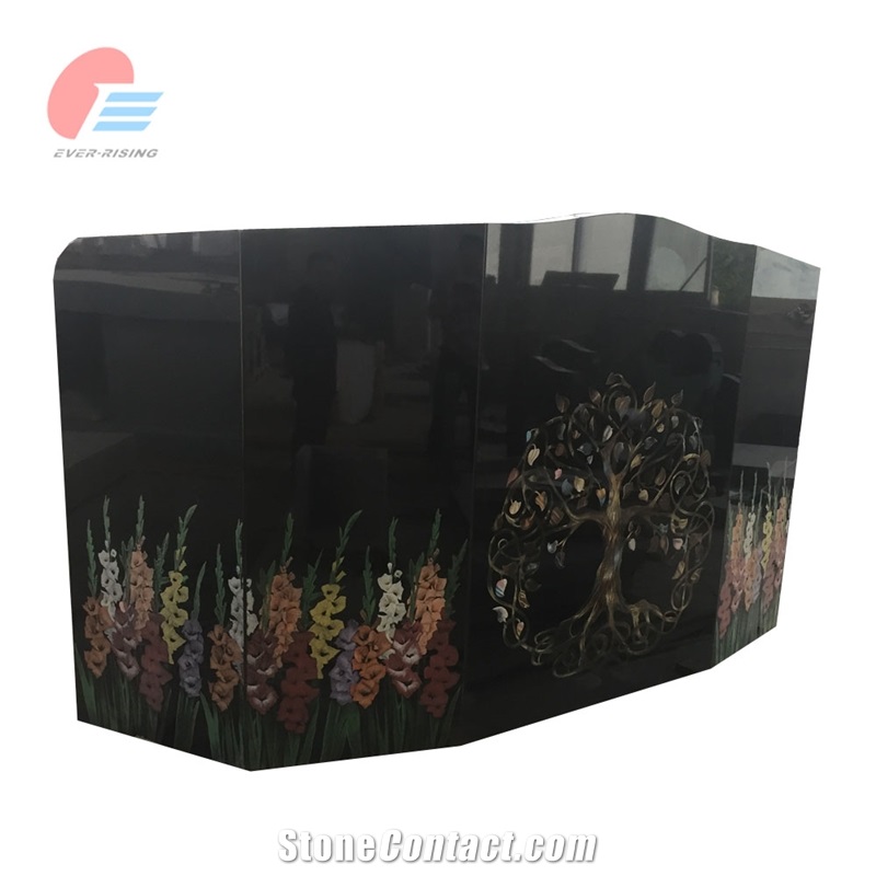 Black Granite Monument With Rose Carving And Etching Flowers