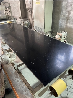 Quality Assured Crystal Black Quartz Slabs