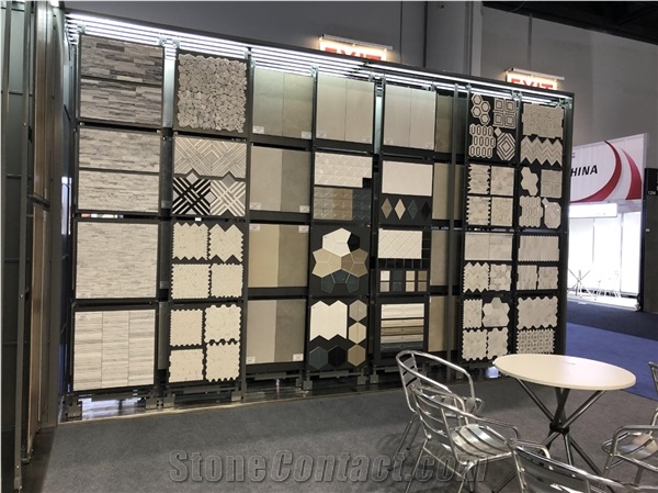 Mosaic Sliding Rack, Adjustable Display