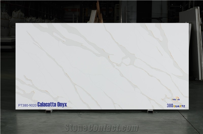 Calacatta Onyx Quartz Slabs