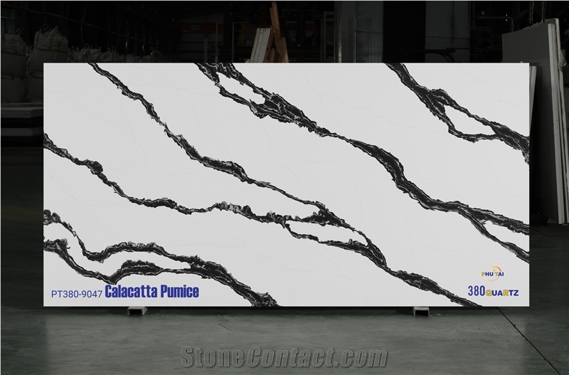 Calacatta Pumice Quartz Slabs