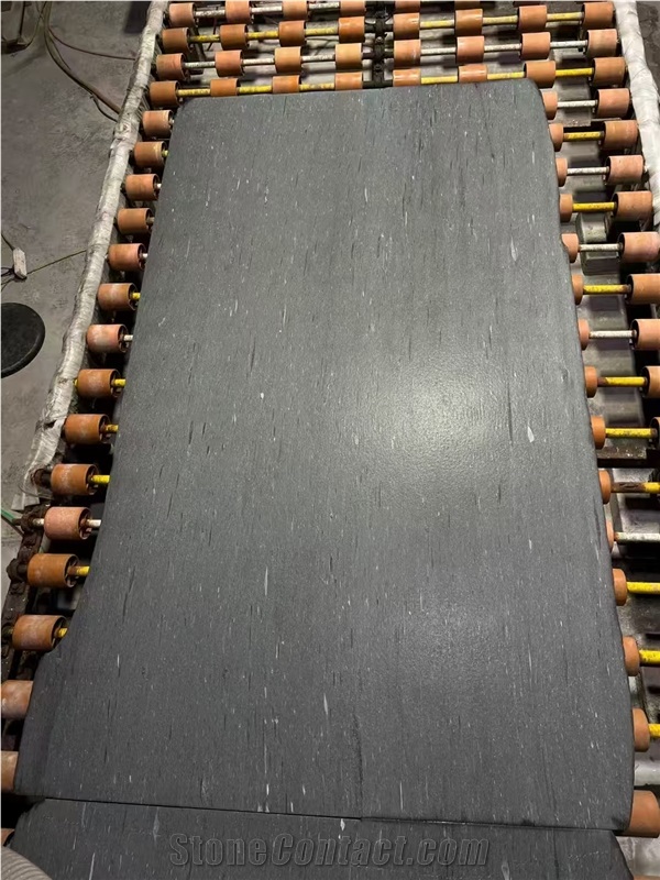 Sandalwood Flying Snow  Granite Slabs