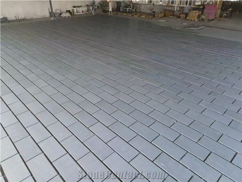 Sandalwood Flying Snow  Granite Slabs