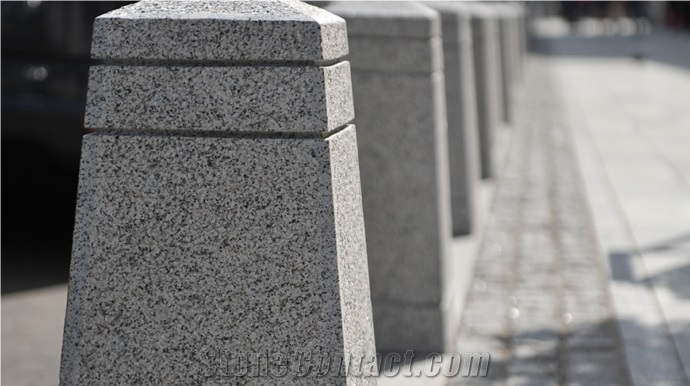 Curb Stops - Granite Stone Barriers, Bollards