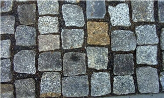 Full Chisel Black Gabbro Granite Paving Stone
