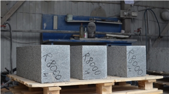 Granite Radius Kerbstone GP 5000-8000