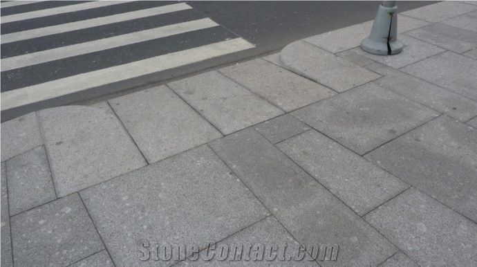 Walkway Ramps Made Of Natural Granite Stone