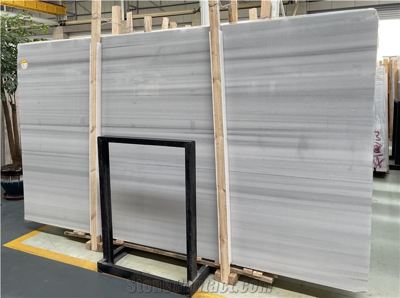 White Fantasy Marble Slabs For Interior Projects