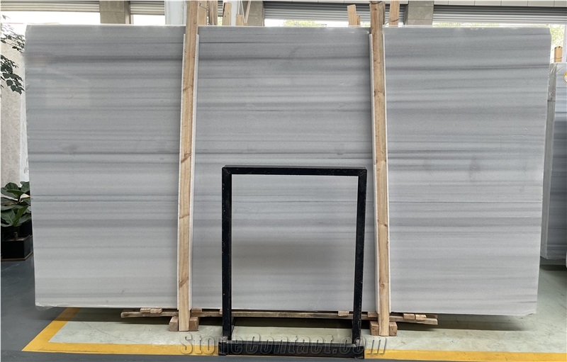 White Fantasy Marble Slabs For Interior Projects
