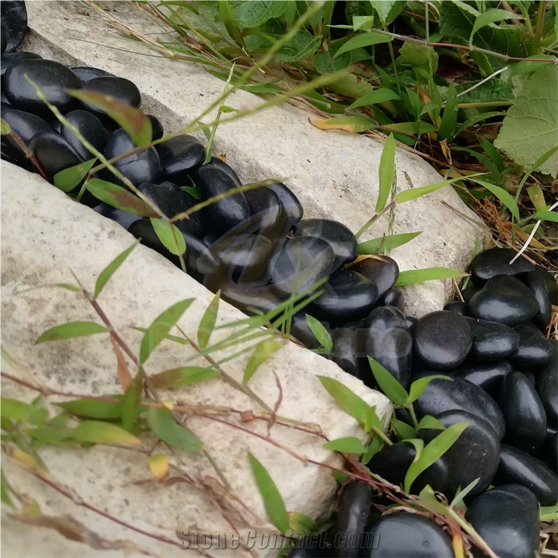 Polished River Pebble Stone Black Pebble For Garden