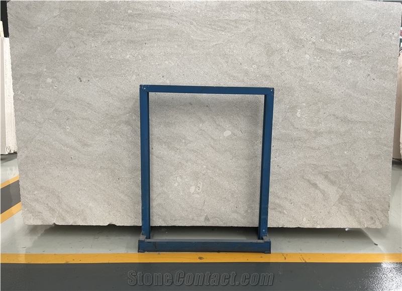 Bateig Fantasia Limestone Slabs