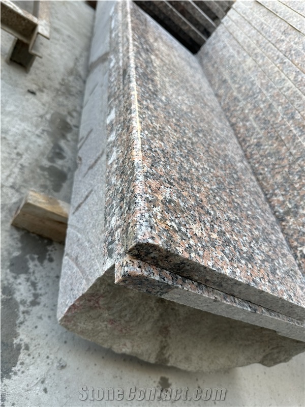 New Rosa El Nasr Granite Slabs