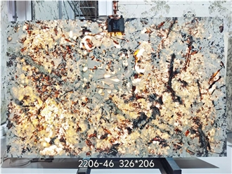 Splendor White  Granite Slabs