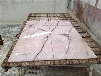 Pink Onyx  Slabs