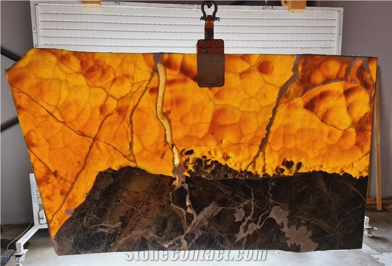Honey Onyx Slabs
