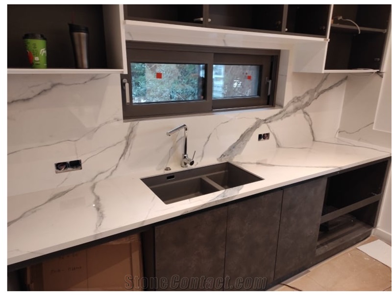 Calacatta Quartz Kitchen Countertop