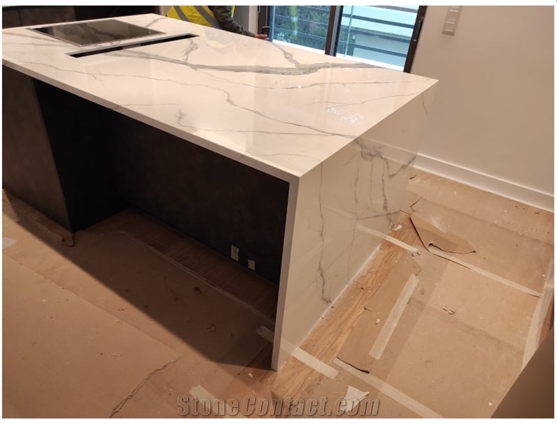 Calacatta Quartz Kitchen Countertop