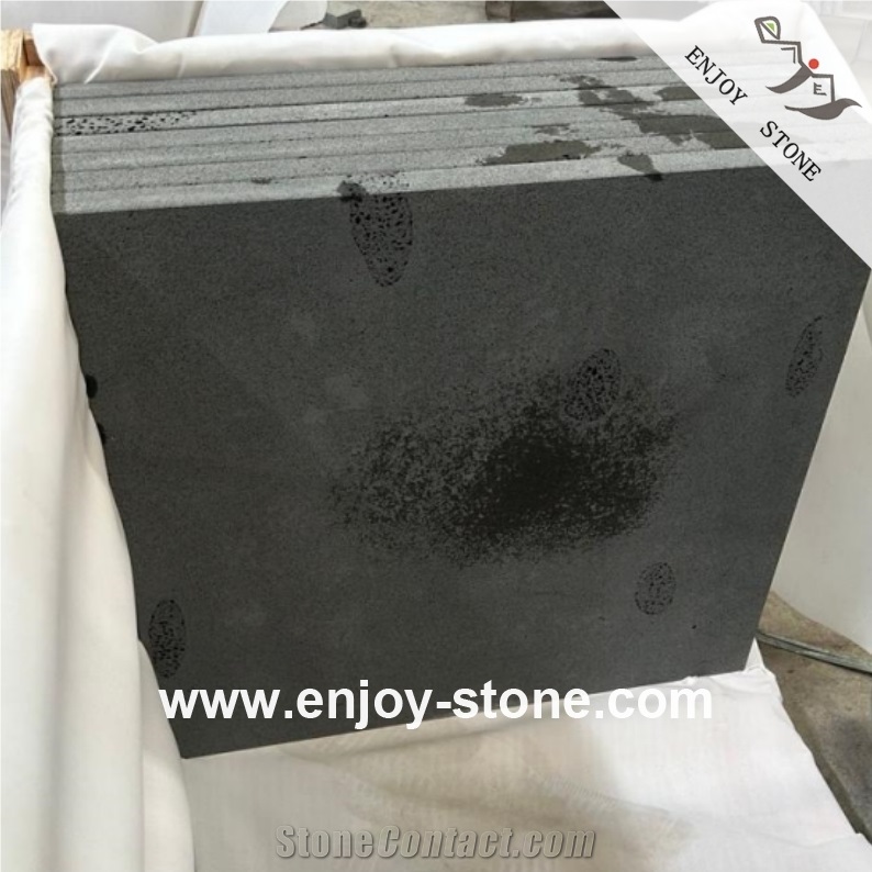 Sawn Catspaws Black Basalt Tiles For Wall/Flooring