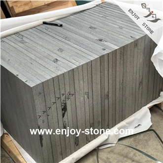 Sawn Catspaws Black Basalt Tiles For Wall/Flooring