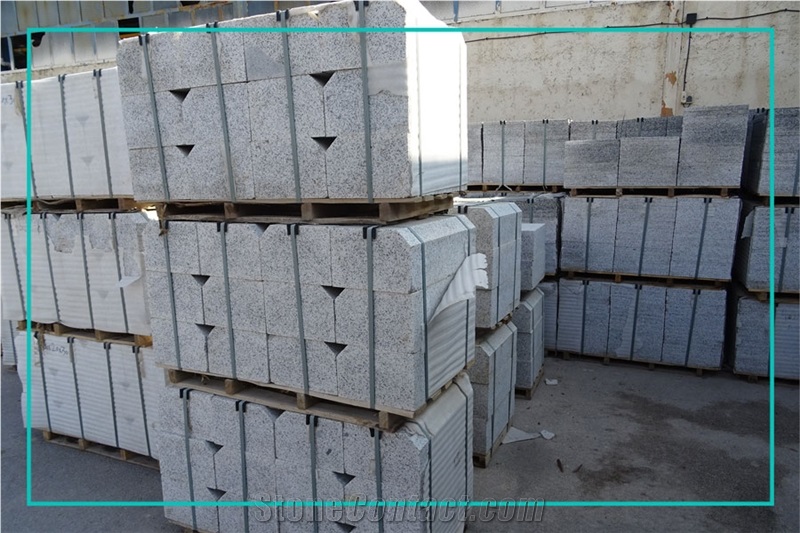 Natanz White Granite Kerbstone