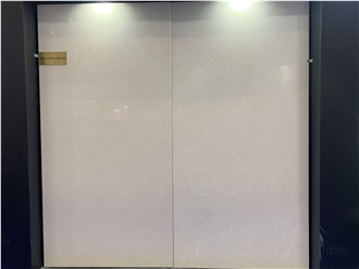 Onur Cloudy Limestone Slabs And Tiles