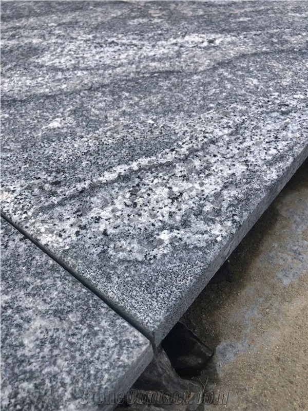 Pearl Cloudy - White Ice Granite  Tiles