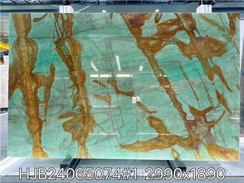 Ibere Sauipe  Quartzite Slabs With Yellow Vein