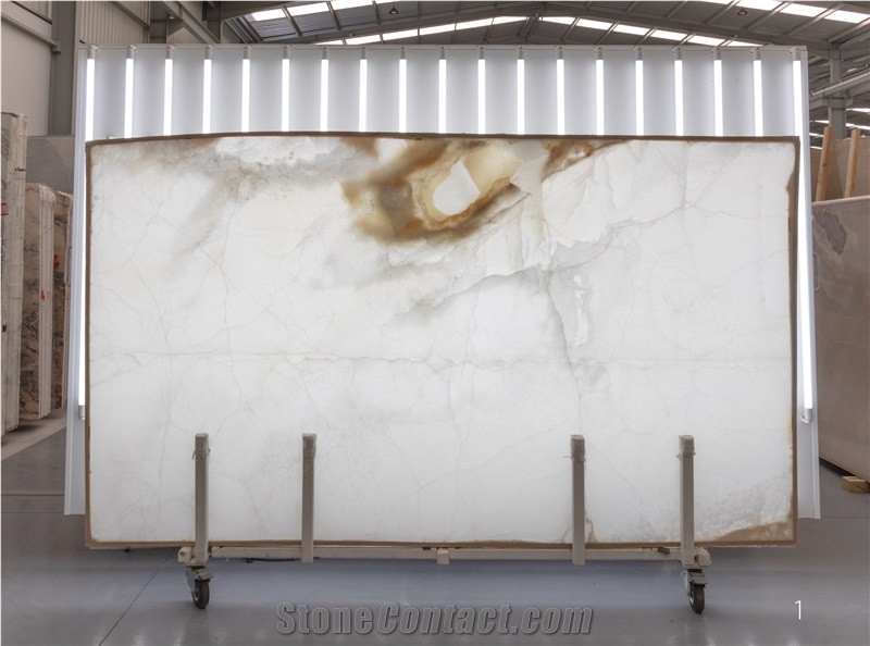 White Onyx Slabs 2 Cm