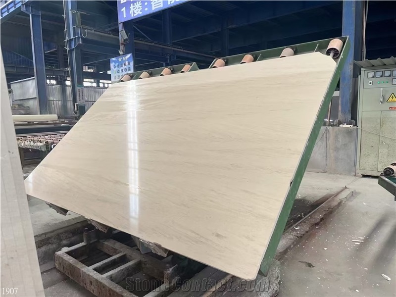 Creme Sintra Limestone Slabs  Classico Beige Stone Tile