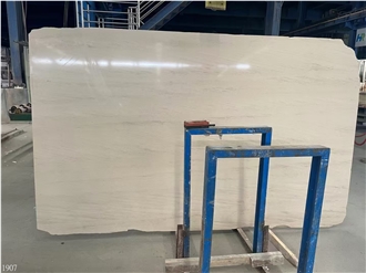 Creme Sintra Limestone Slabs  Classico Beige Stone Tile