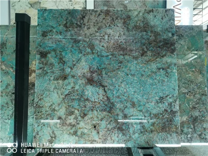 Amazon Green / River Drifting  Quartzite Slabs