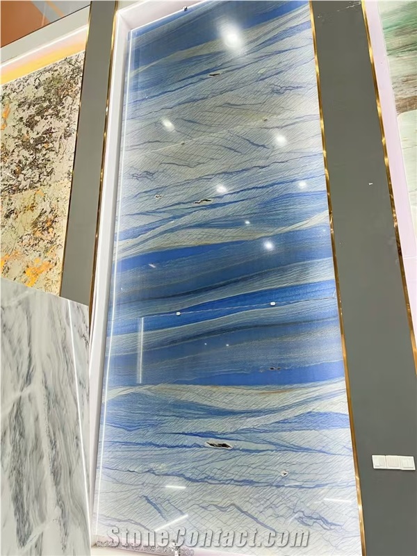 Grand Cloud Sky/Amazon River  Quartzite Slabs