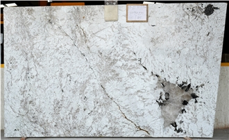 Aiduram White Granite Slabs